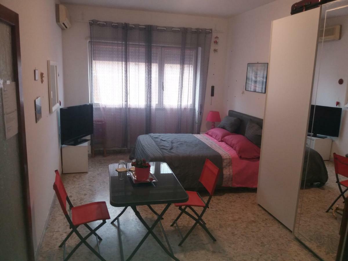 Apartament Silvy Trastevere Róma Kültér fotó